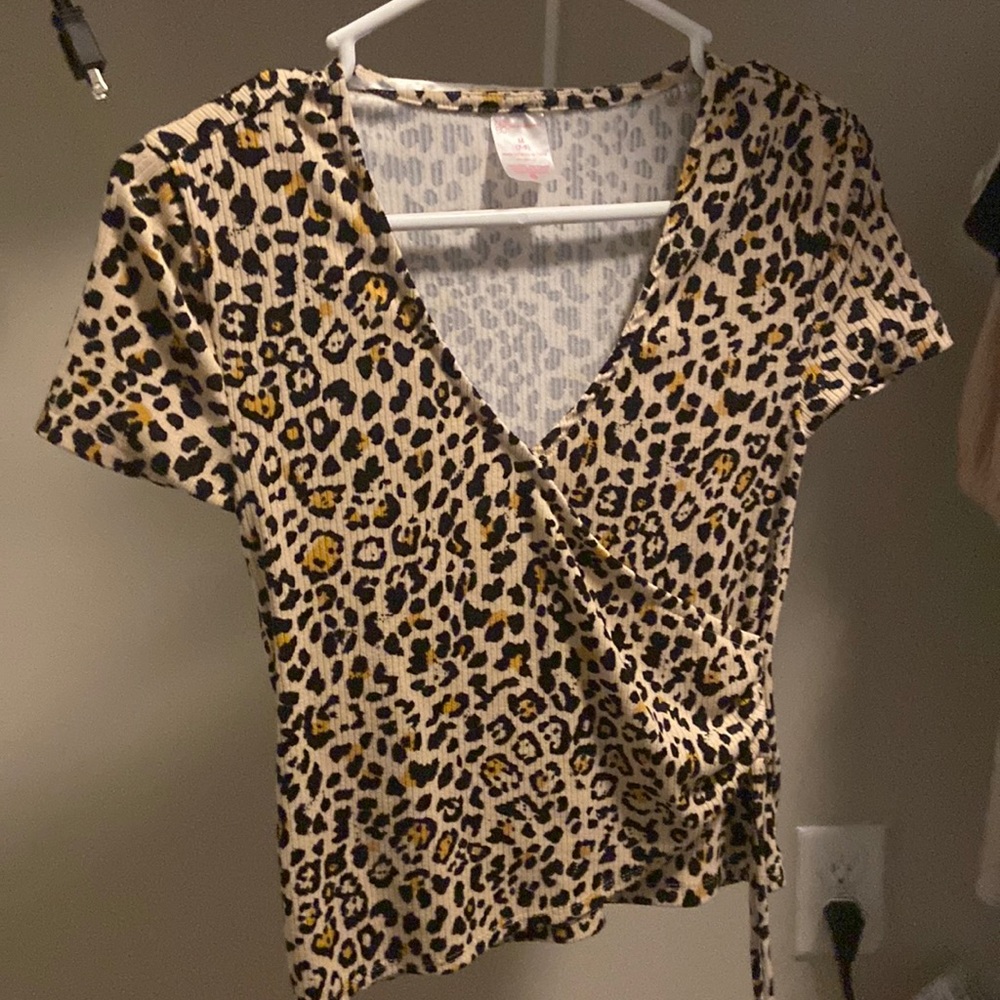 Cheetah top